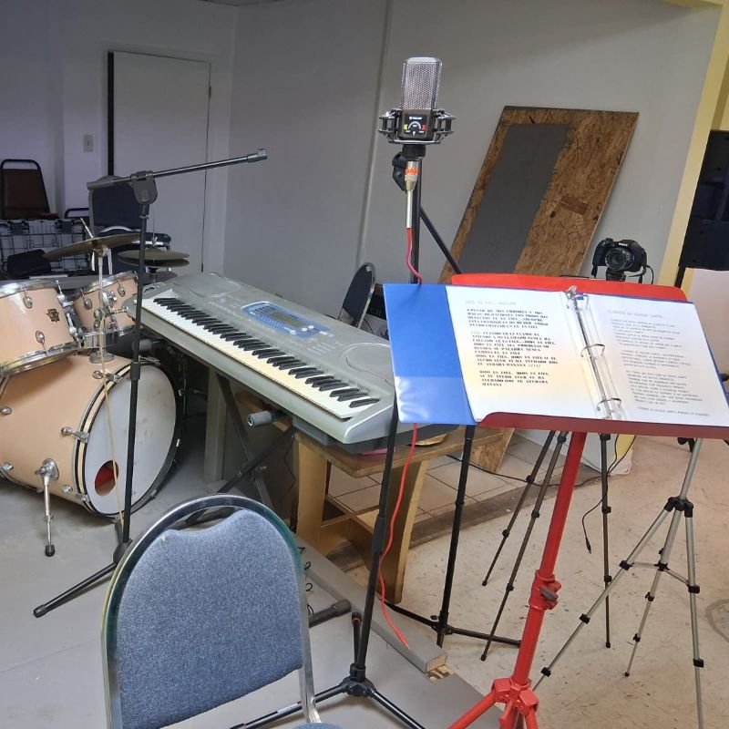 Iglesia por dentro 2